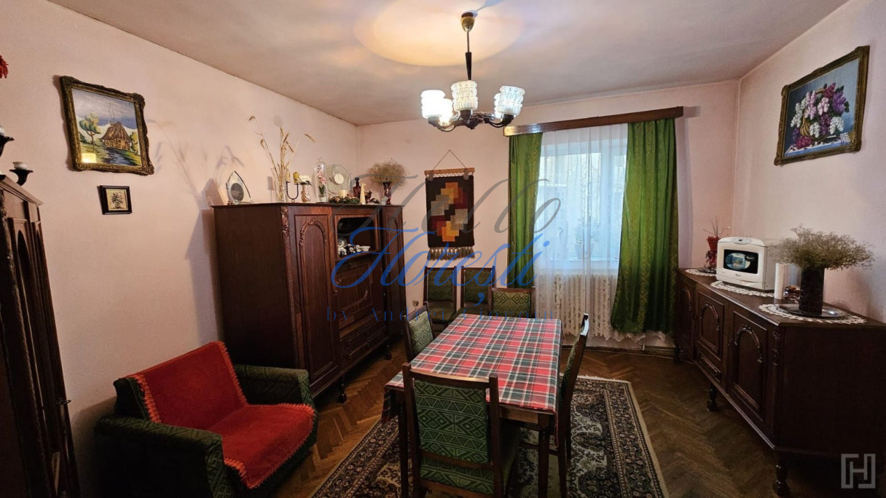 Casa individuala 5 camere , 175 MP , Zona Andrei Muresanu , Cluj