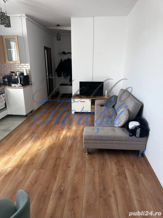 Apartament 3 camere, 56.mp cu loc de parcare  Zona Tineretului/Floresti