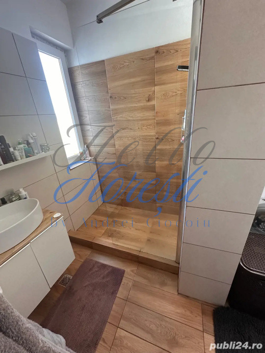 Apartament 3 camere, 56.mp cu loc de parcare  Zona Tineretului/Floresti