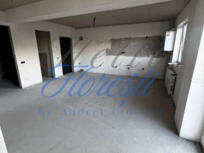 Apartament 3 camere 59mp + 18mp balcon, Zona Sesul de Sus | Floresti