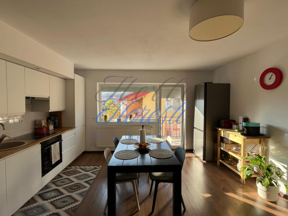 Apartament 3 camere, 75.5.mp , Zona Eroilor /Floresti