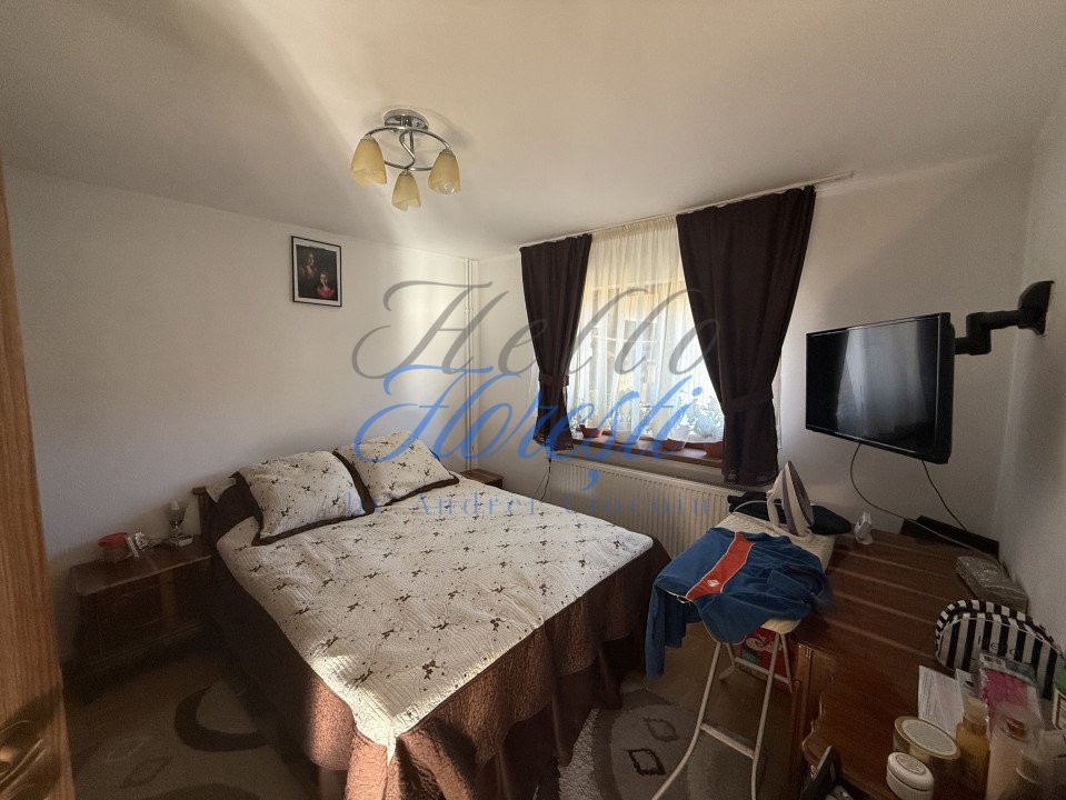 Casa 249 mp cu teren 2172 mp - zona Tautiului - Floresti