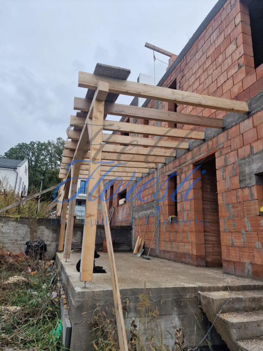 Duplex 5 camere 135 mp, 180 mp teren zona exterior nord Iris