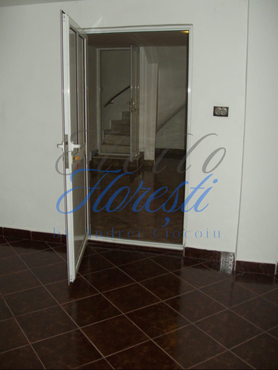 UNICAT vila cu 5 camere, 300 MP,  Zona Plopilor, Cluj