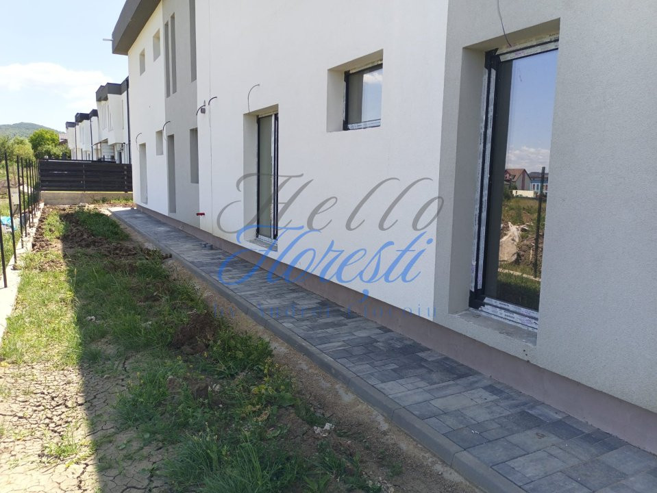 Unitate din triplex, 119mp utili, 2 locuri de parcare, zona Terra
