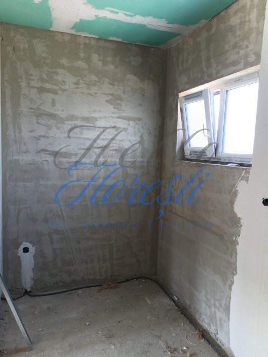 Unitate din triplex, 119mp utili, 2 locuri de parcare, zona Terra