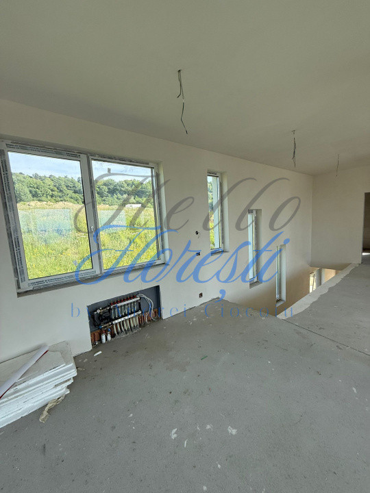 Casa pe 3 nivele in Feleac