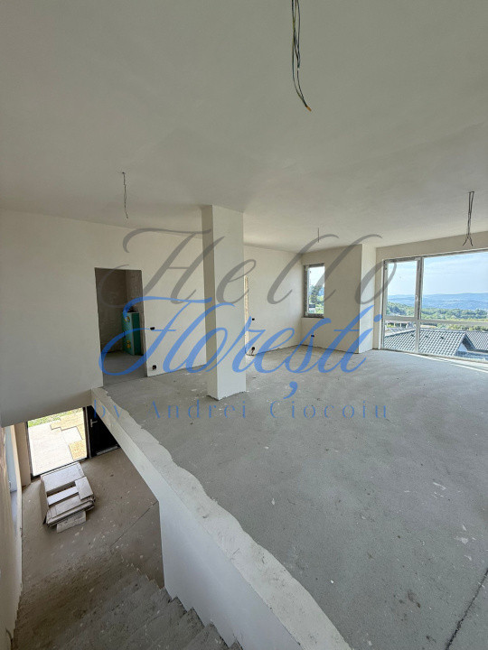 Casa pe 3 nivele in Feleac