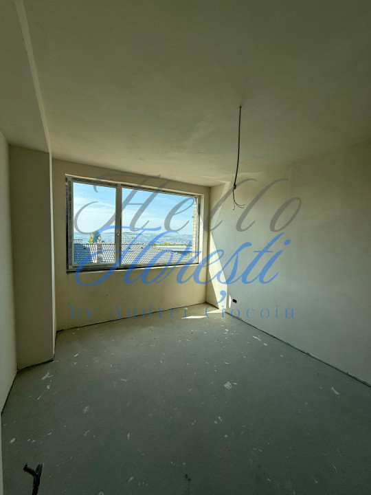 Casa pe 3 nivele in Feleac