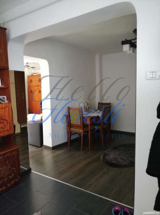 Casa cu 3 camere in zona Intre Lacuri 