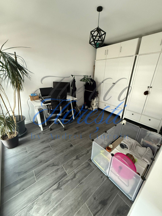 Penthouse 3 camere in zona Cetatii