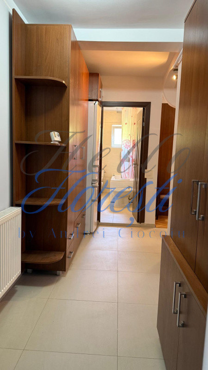 Apartament cu 2 camere, balcon inchis si parcare in Floresti zona Stejarului