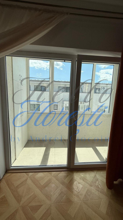 Apartament cu 2 camere, balcon inchis si parcare in Floresti zona Stejarului