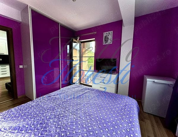 Apartament de 3 camere, semidecomandat, zona Stejarului 