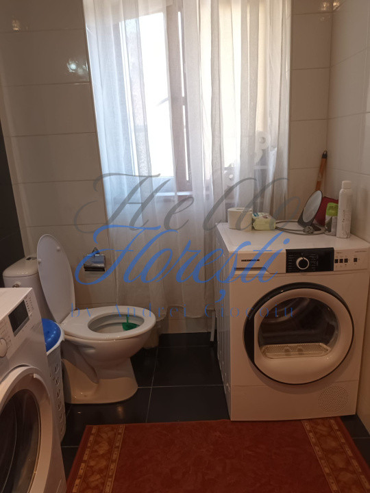 Apartament la casa cu 2 camere Centru