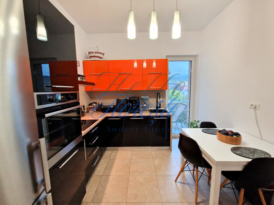 Penthouse 4 camere 108 mp +parcare si boxa in Cluj zona Valea Chintaului 