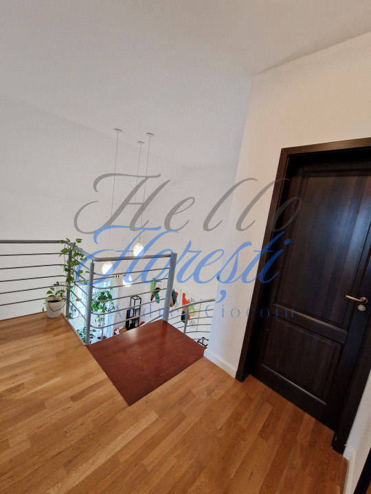 Penthouse 4 camere 108 mp +parcare si boxa in Cluj zona Valea Chintaului 