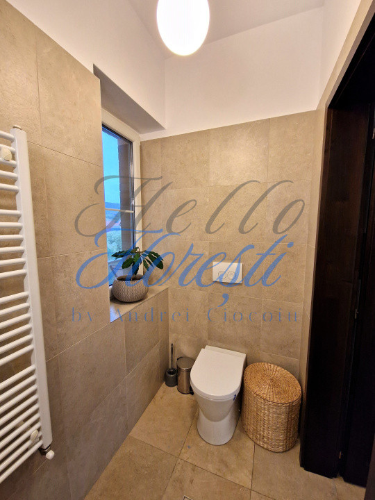 Penthouse 4 camere 108 mp +parcare si boxa in Cluj zona Valea Chintaului 