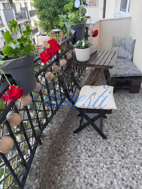 Apartament 3 camere, 62mp | Zona Tineretului | Floresti |