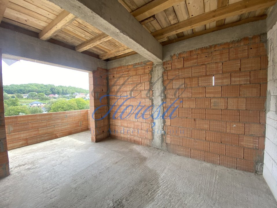 Duplex de 5 camere, in zona Feleacu