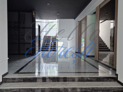 Apartament 2 camere, 40.3 mp ,Zona Cetatii ,Floresti 