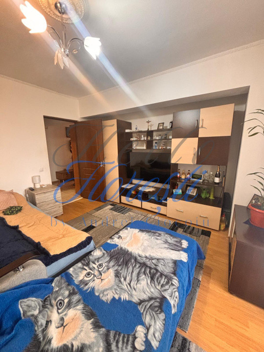 Apartament 4 camere, 58 mp ,zona Florilor ,Floresti 
