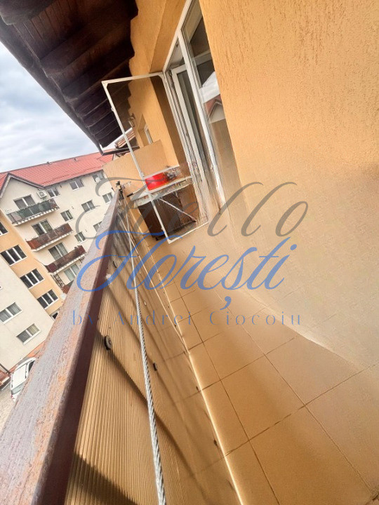 Apartament 4 camere, 58 mp ,zona Florilor ,Floresti 