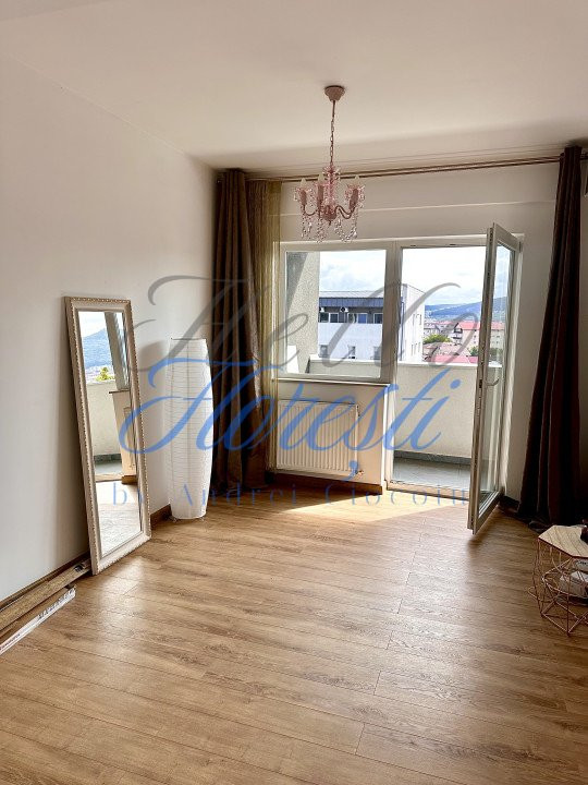 Apartament de 2 camere, finisat, loc de parcare, zona Lidl