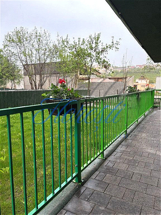 Apartament 3 camere decomandat, terasa 31mp, zona Amethyst