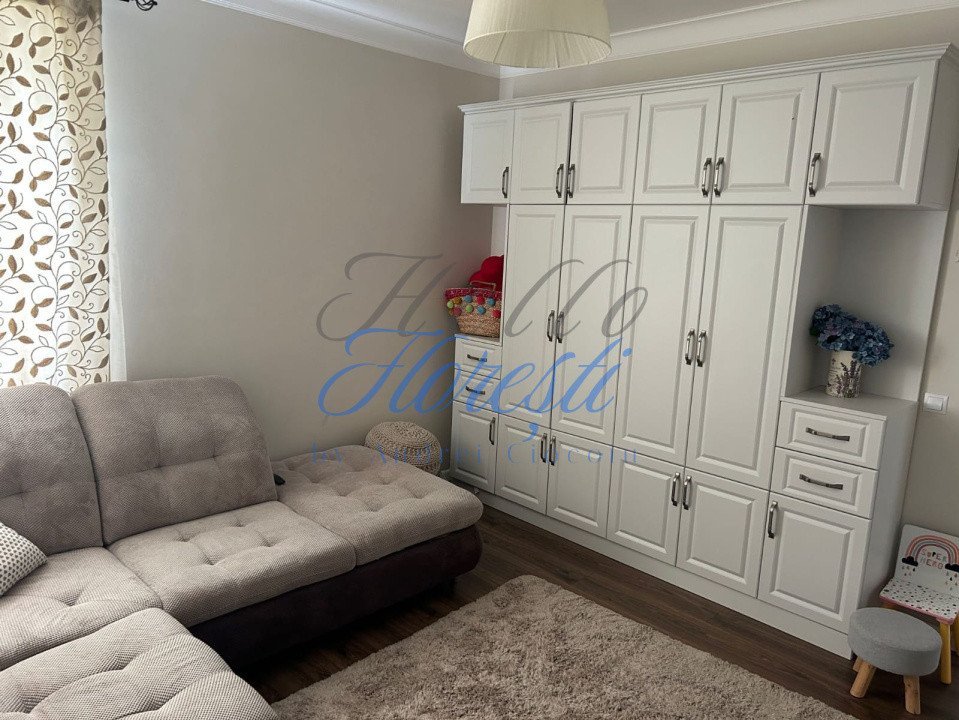 Apartament 3 camere 64mp + Parcare, Zona Tineretului | Floresti