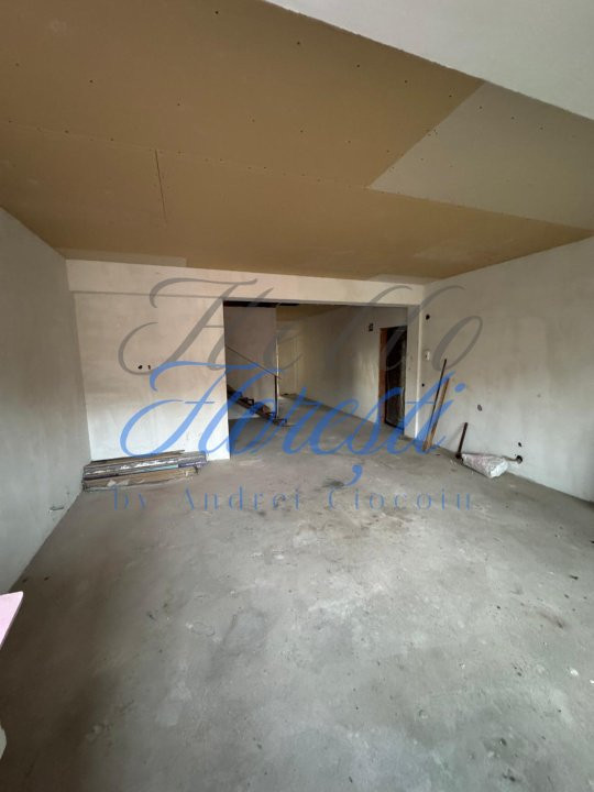 UNICAT, Apartament 6 camere 165mp, Zona Eroilor