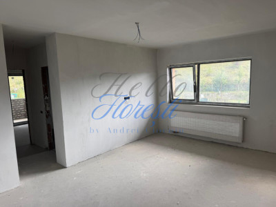 Apartament 5 camere, 134 mp , Zona Stejarului,  Floresti 