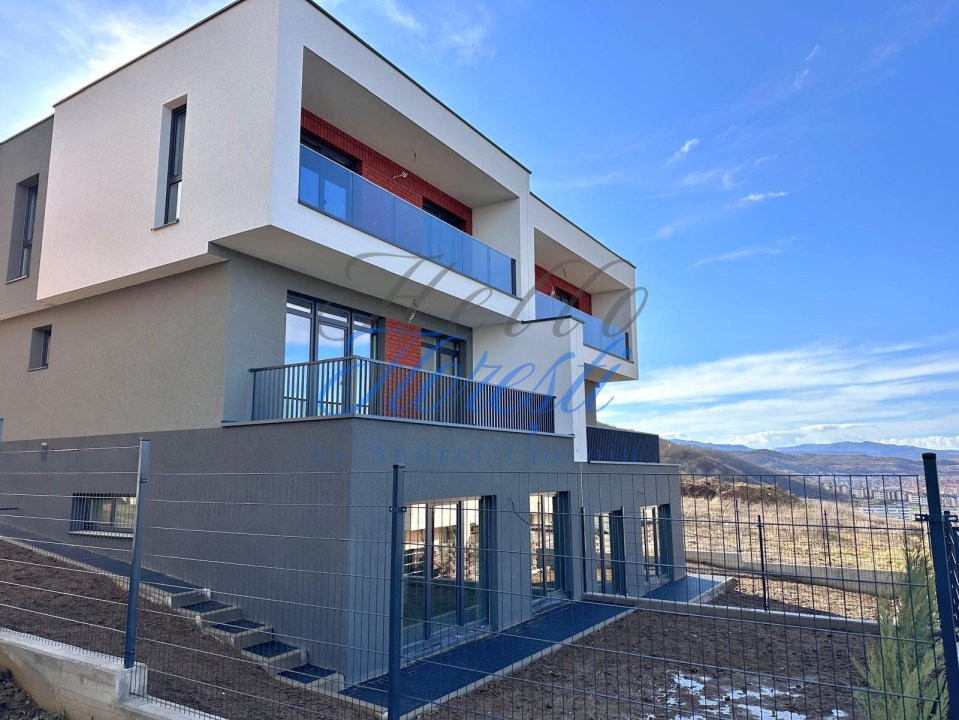 Duplex 180 mp cu gradina, semifinisat, Zona Vivo!