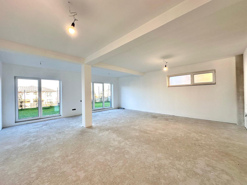 Duplex 180 mp cu gradina, semifinisat, Zona Vivo!