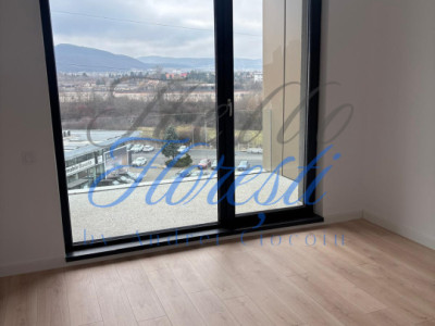 Apartament 2 camere, finisat, 49 mp, ansamblu West Peak