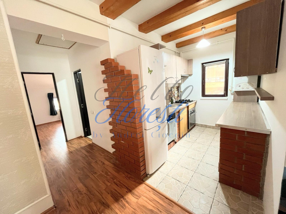 Apartament 3 camere 56 mp + parcare+ balcon de 5 mp in Floresti zona Teilor 