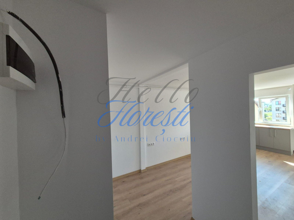 Apartament 3 camere 50 mp + parcare in Floresti zona Tineretului 