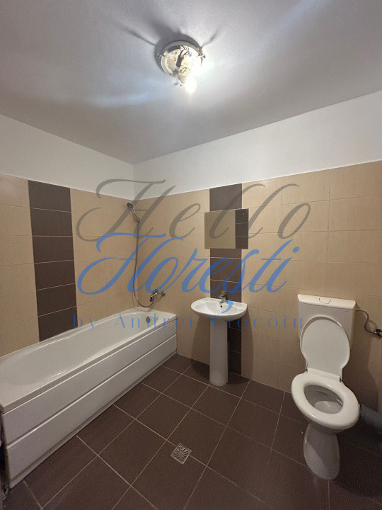 Apartament 2 camere 40 mp + parcare in Floresti zona Stejarului 