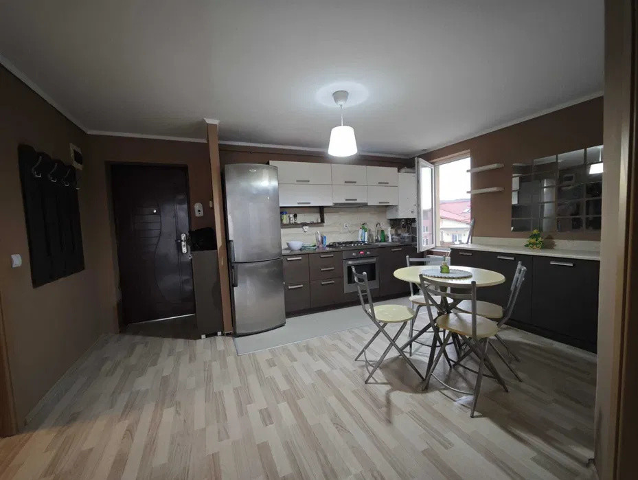 Apartament 2 camere, 45 mp, zona Terra