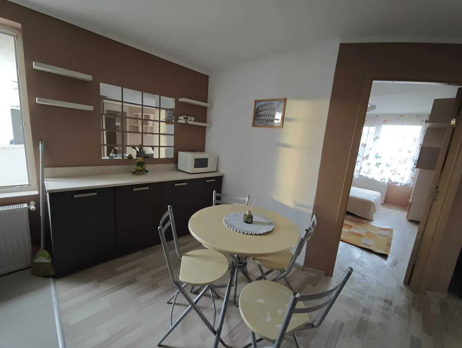 Apartament 2 camere, 45 mp, zona Terra