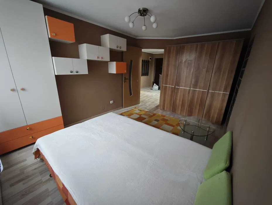 Apartament 2 camere, 45 mp, zona Terra