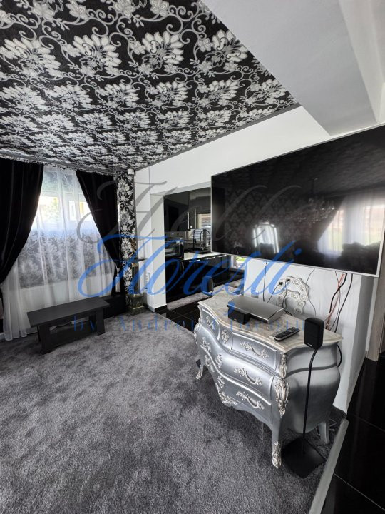 Casa 4 camere, 103mp, Zona Teilor