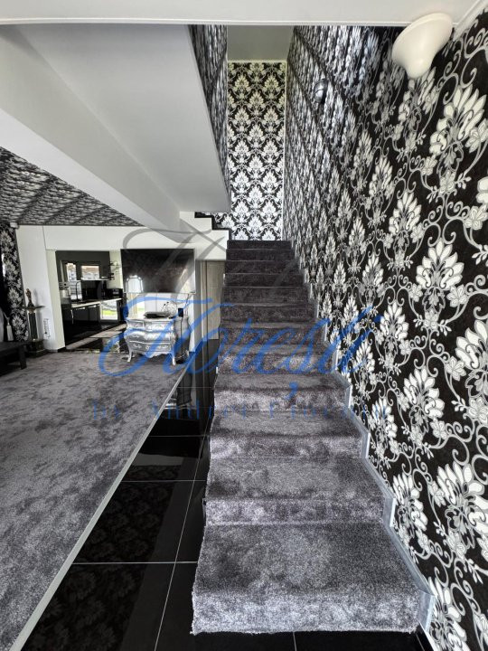 Casa 4 camere, 103mp, Zona Teilor