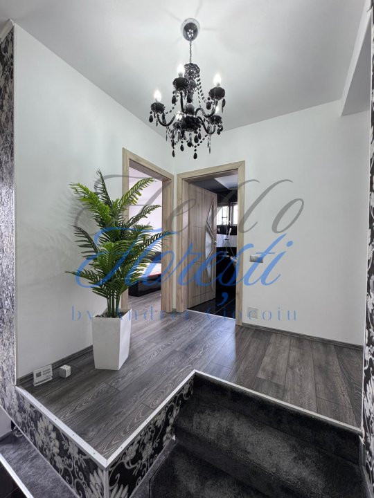 Casa 4 camere, 103mp, Zona Teilor