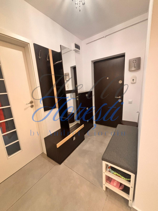 Apartament 3 camere , 68 mp ,Zona Vivo , Floresti 