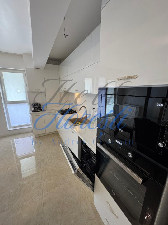 UNICAT, Apartament 4 camere 75mp, Zona Eroilor