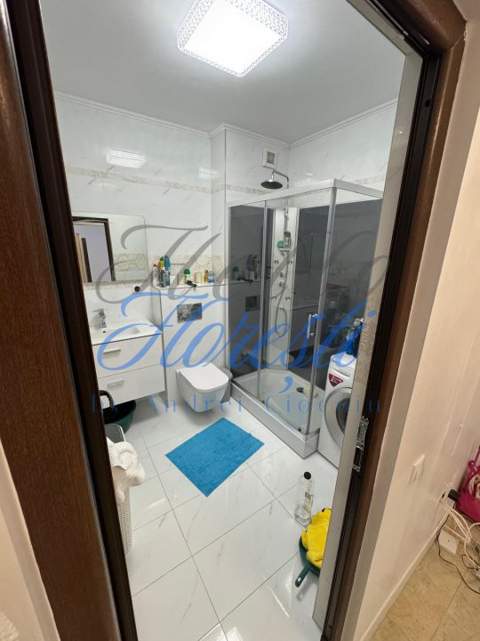 UNICAT, Apartament 4 camere 75mp, Zona Eroilor