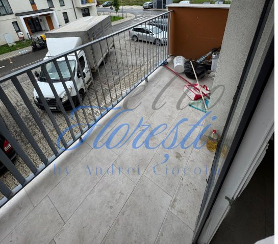 UNICAT, Apartament 4 camere 75mp, Zona Eroilor