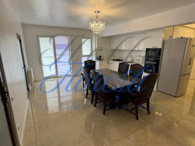 UNICAT, Apartament 4 camere 75mp, Zona Eroilor