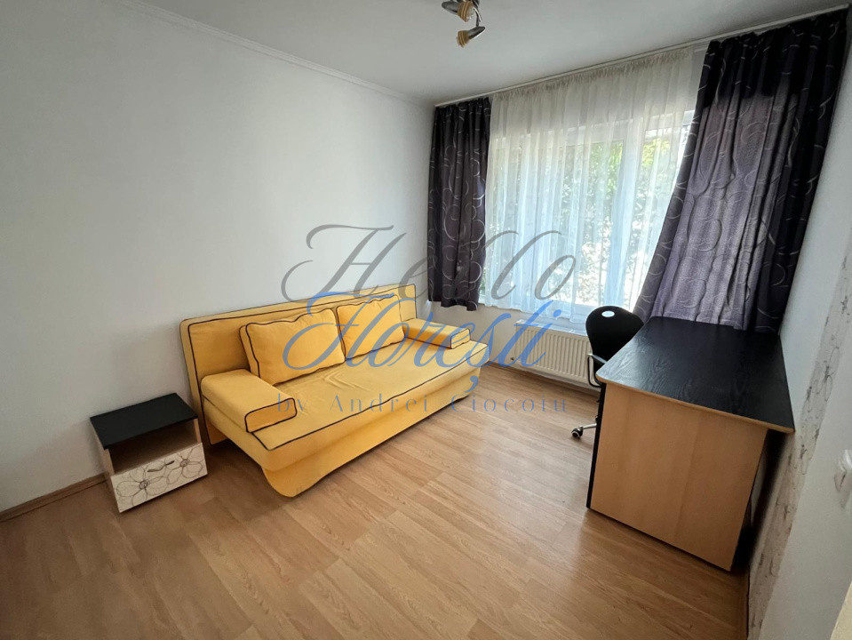 Apartament cu 3 camere + parcare + terasa  in Cluj zona Buna Ziua 